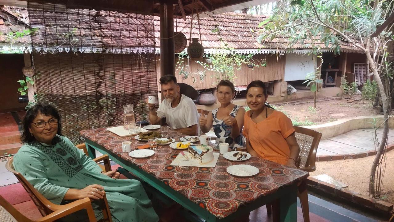 Ambadi'S Villa -Lake View Resort Pallipuram 外观 照片