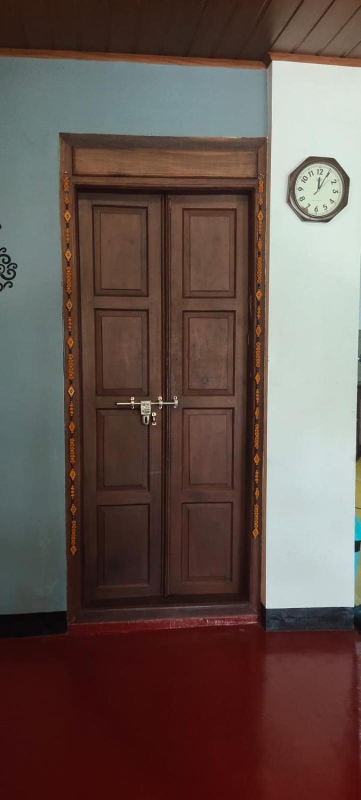 Ambadi'S Villa -Lake View Resort Pallipuram 外观 照片